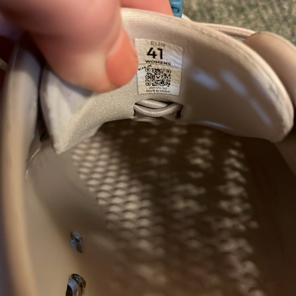 Vivo Barefoot Ultra Bloom III in Moonstone - Picture 6 of 6